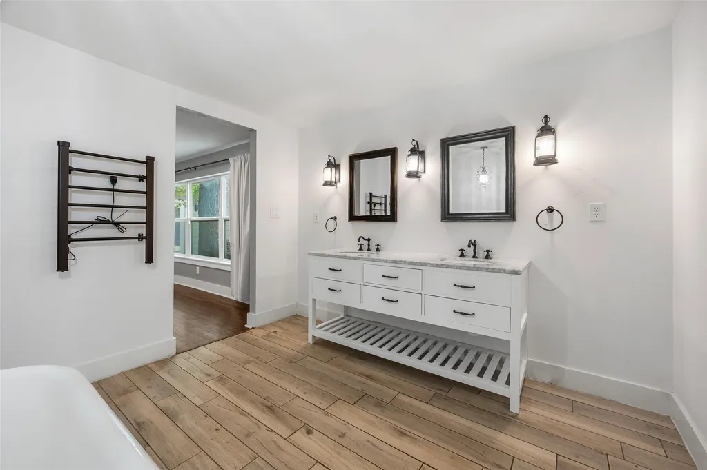 2524 Watauga Road Fort Worth TX 76111