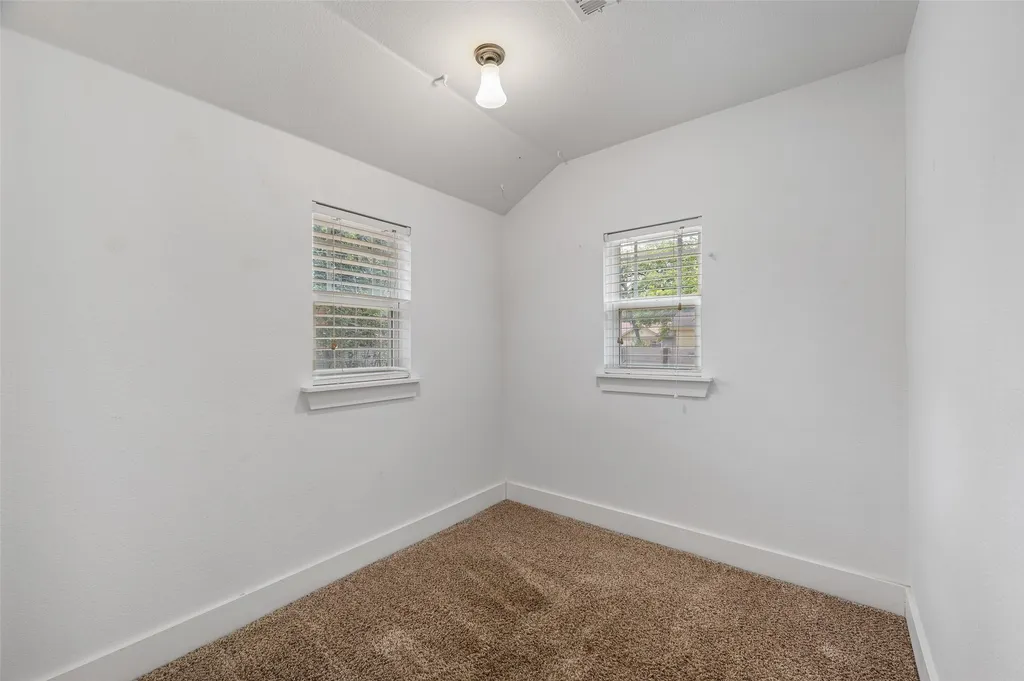 2524 Watauga Road Fort Worth TX 76111