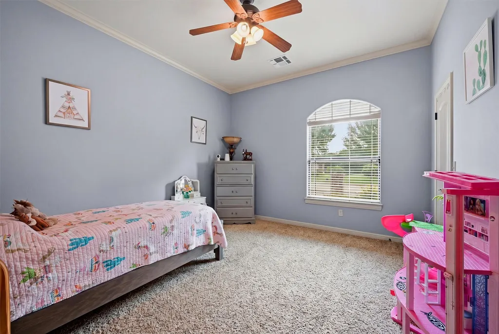 201 Hillside Lane Lindsay TX 76250
