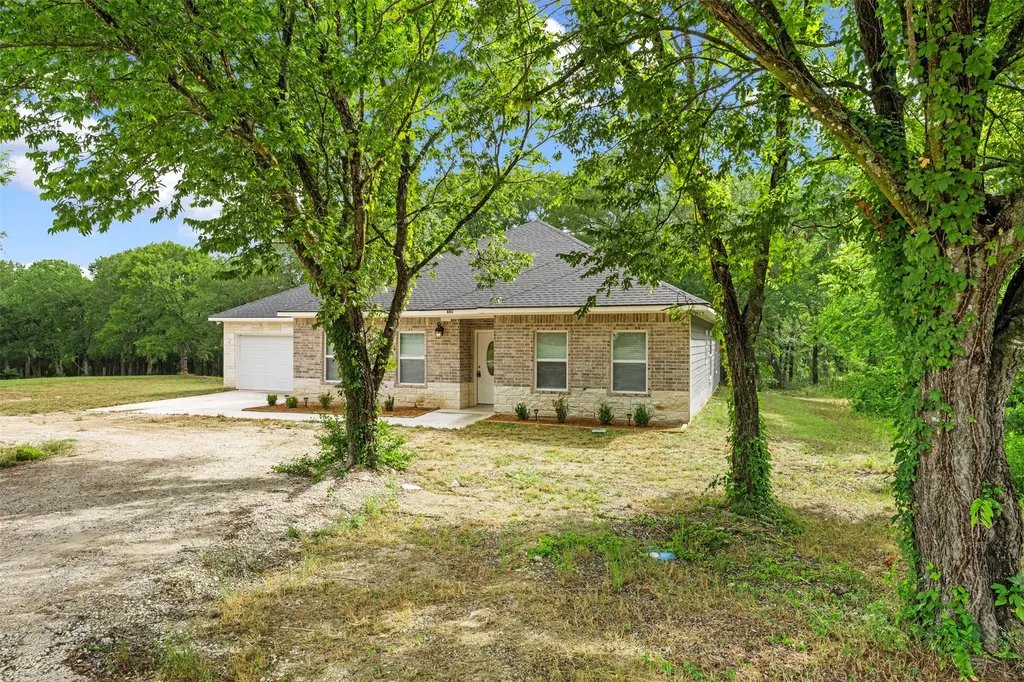 851 SE County Road 3048d Corsicana TX 75109