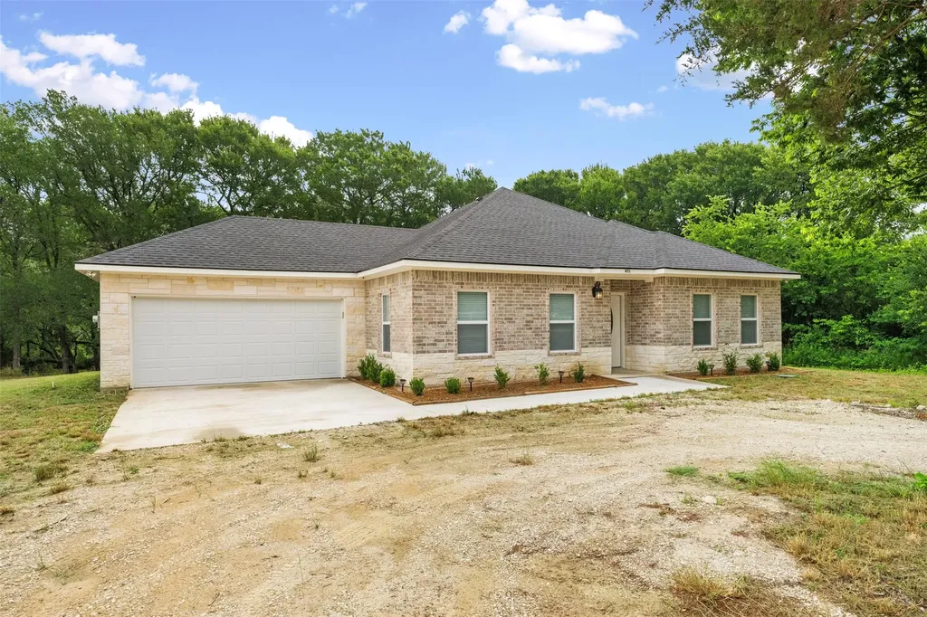 851 SE County Road 3048d Corsicana TX 75109
