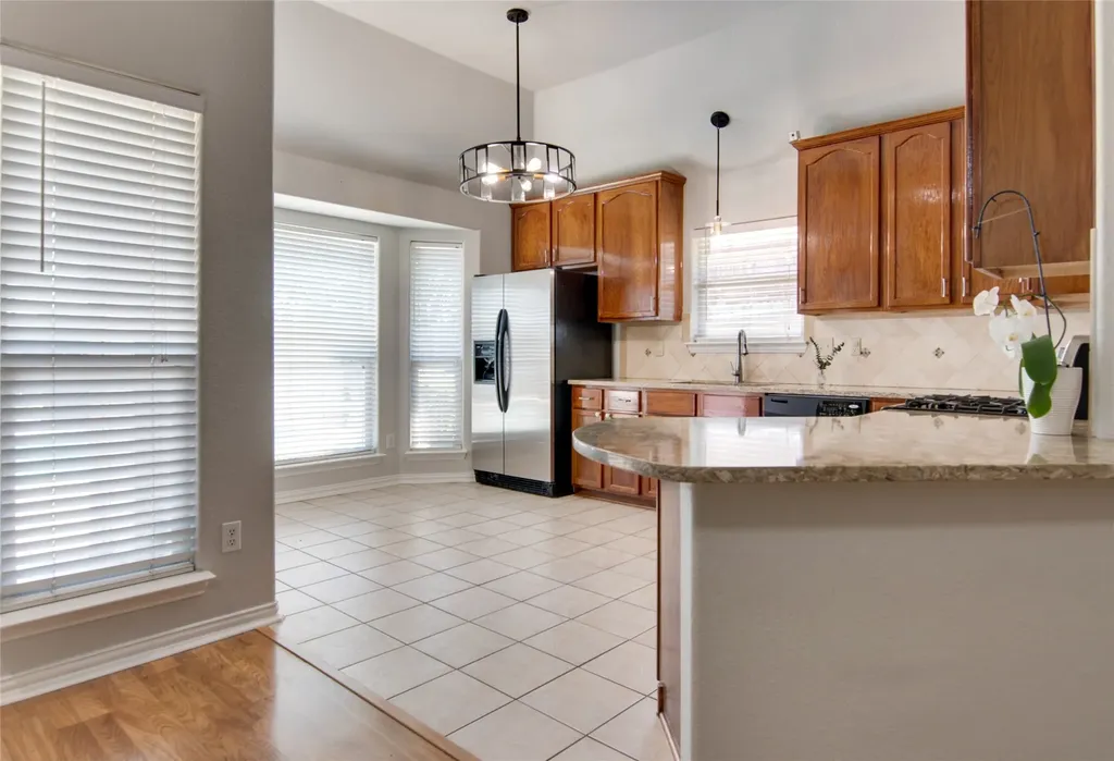 5520 Bandelier Trail Fort Worth TX 76137