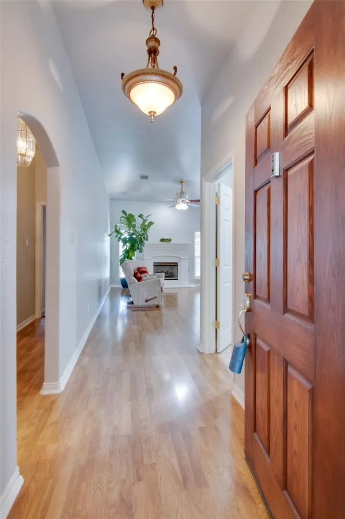 5520 Bandelier Trail Fort Worth TX 76137