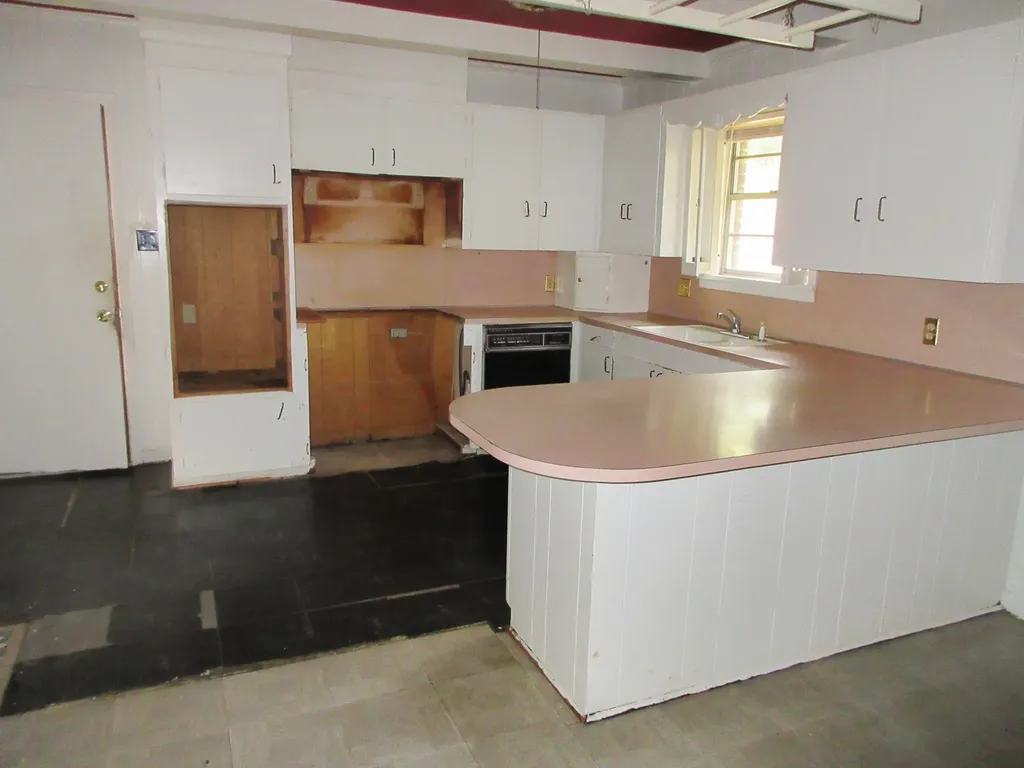 605 W 4th Street Homer LA 71040