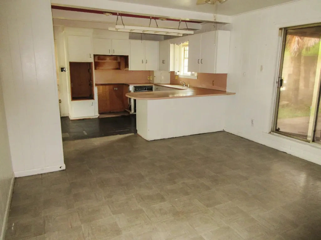 605 W 4th Street Homer LA 71040