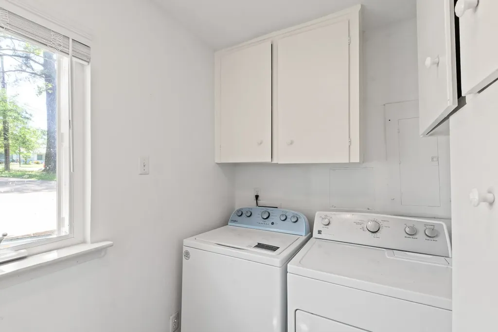 158 Enchanted Drive Enchanted Oaks TX 75156