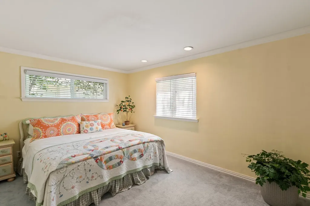 158 Enchanted Drive Enchanted Oaks TX 75156
