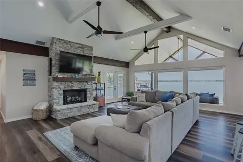 1716 Luau Court Tool TX 75143