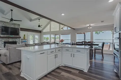 1716 Luau Court Tool TX 75143