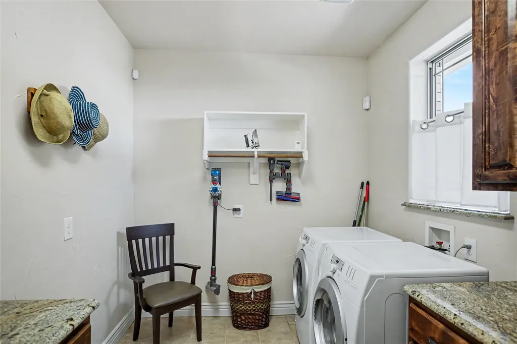 101 Friendship Circle West Tawakoni TX 75474