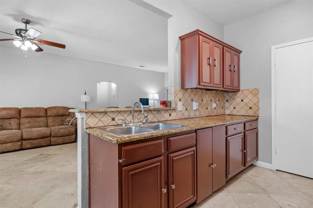 3145 Ronay Drive Forest Hill TX 76140