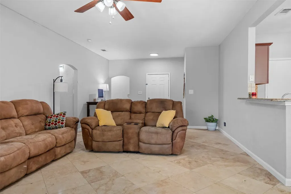 3145 Ronay Drive Forest Hill TX 76140