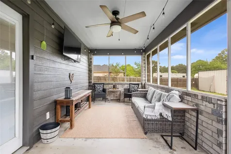 3589 Lansing Switch Road Longview TX 75602