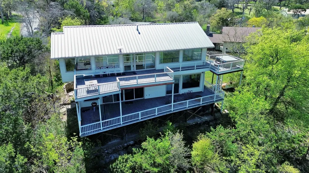 150 County Road 1604 Clifton TX 76634