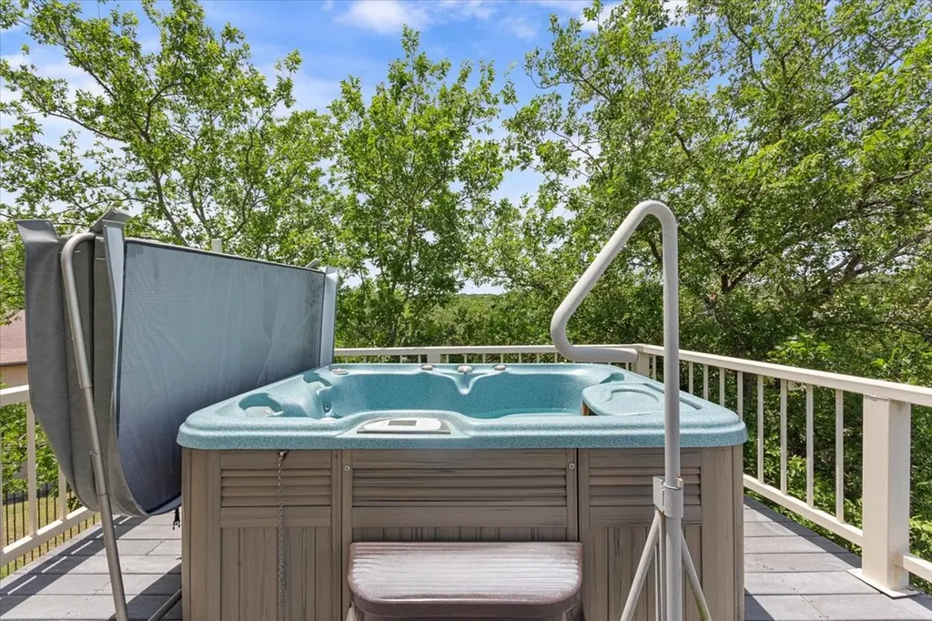 150 County Road 1604 Clifton TX 76634