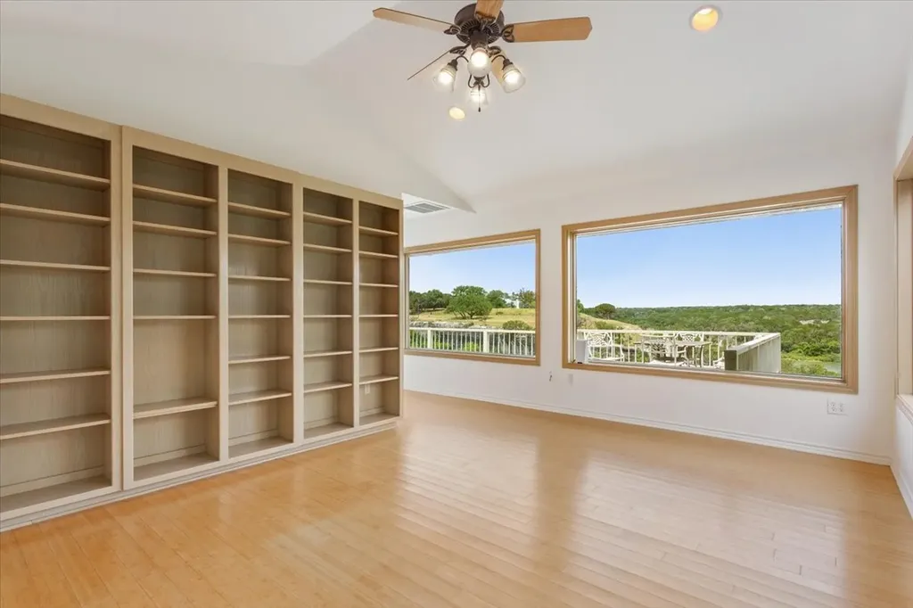 150 County Road 1604 Clifton TX 76634