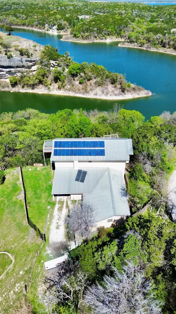 150 County Road 1604 Clifton TX 76634