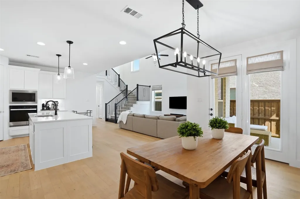 6036 Silverstein Street Fort Worth TX 76126