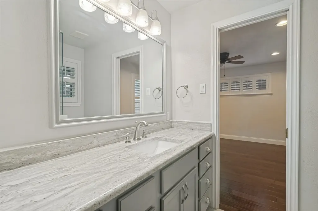 10950 Scotsmeadow Drive Dallas TX 75218