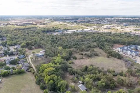 5094 E Mckinney Street Denton TX 76208