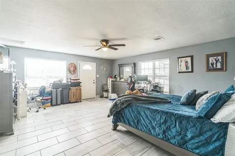 5094 E Mckinney Street Denton TX 76208