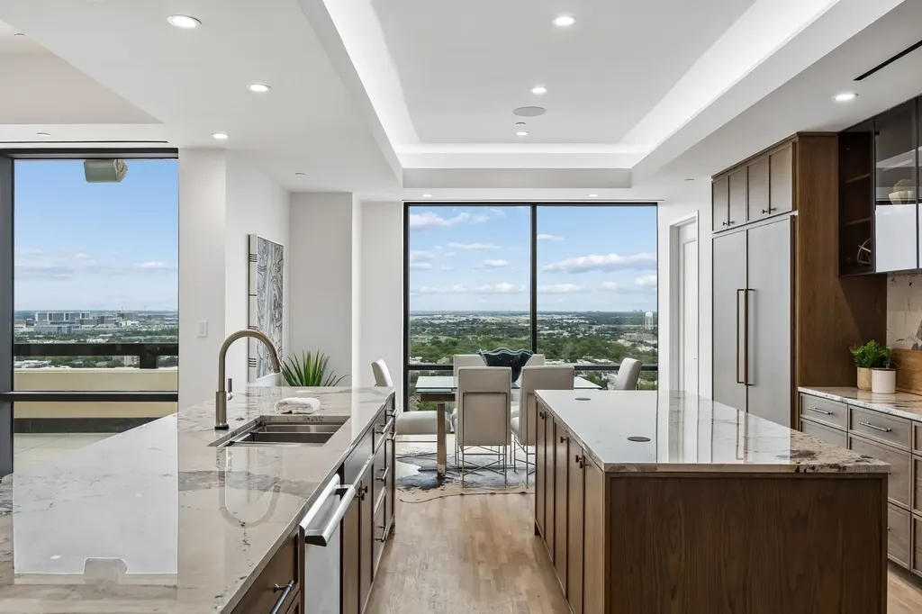 3111 Welborn Street Dallas TX 75219