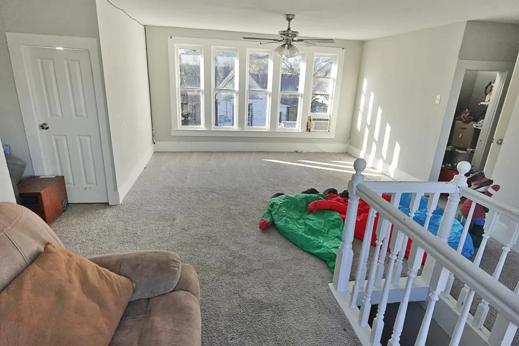 241 W Ross Avenue De Leon TX 76444