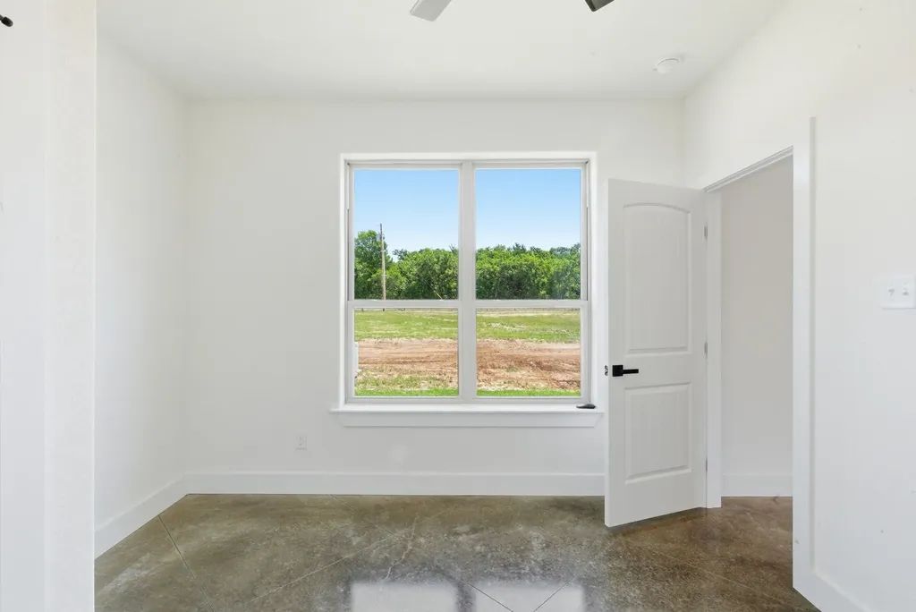 2501 Cowley Road Whitt TX 76490