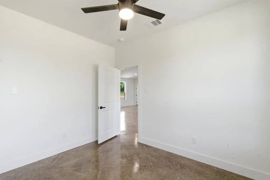 2501 Cowley Road Whitt TX 76490