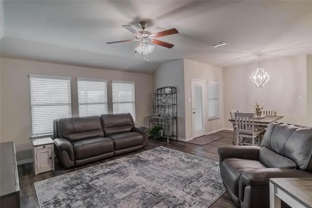 562 Jamestown Lane Fate TX 75189