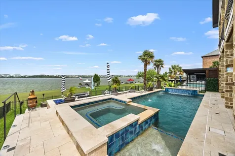 2305 Windjammer Way Rowlett TX 75088