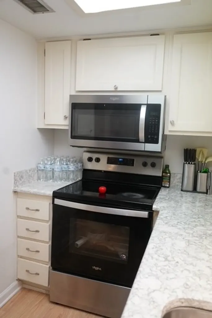 12824 Midway Road Dallas TX 75244