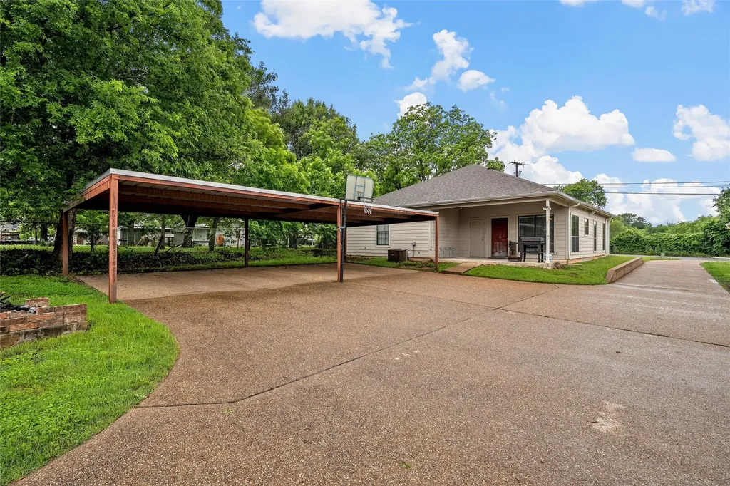 112 Garden Drive Waco TX 76706