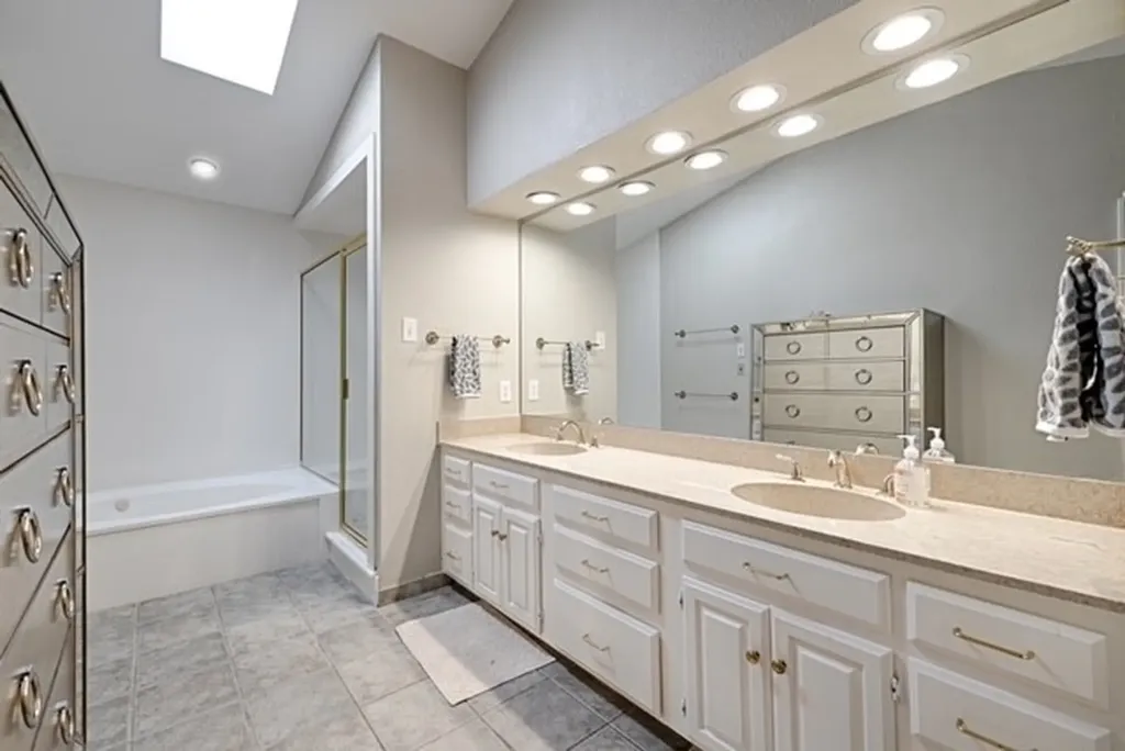 5136 Westgrove Drive Dallas TX 75248