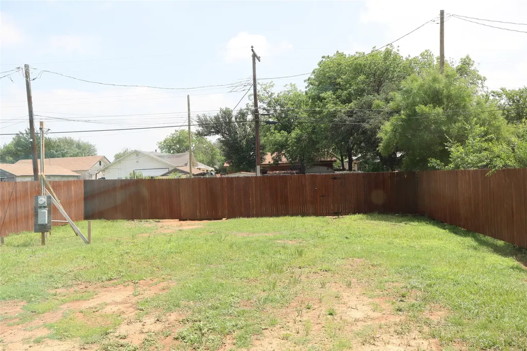 1905 Taylor Street Wichita Falls TX 76309