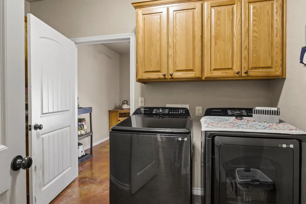 10 County Road 1513 Avinger TX 75630