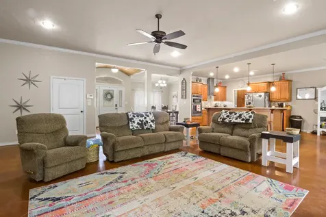 10 County Road 1513 Avinger TX 75630