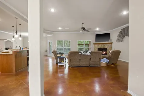 10 County Road 1513 Avinger TX 75630