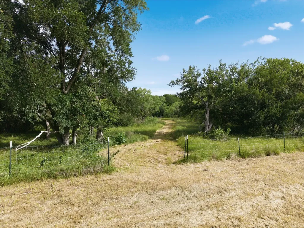1898 Mt Moriah Road Riesel TX 76682
