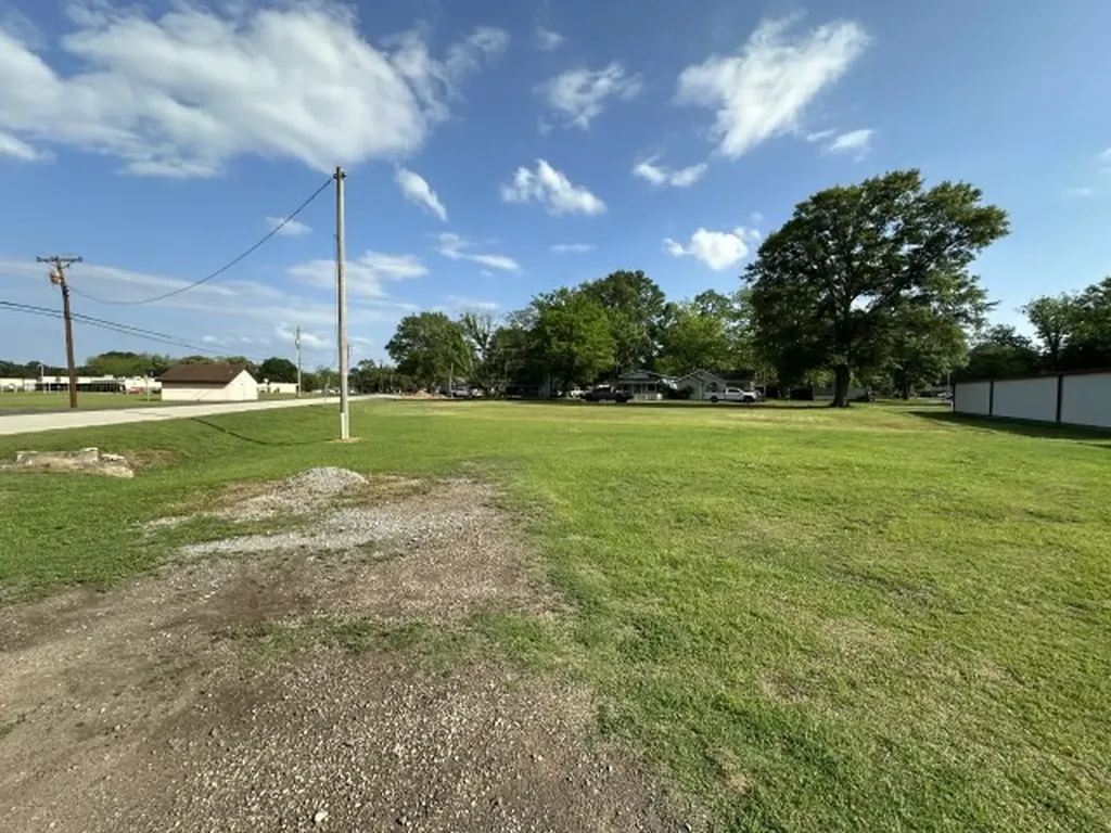 903 N Alley Street Jefferson TX 75657