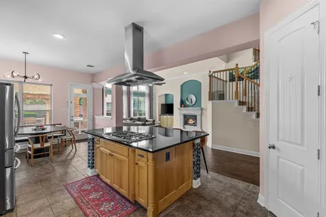 1005 High Hawk Trail Euless TX 76039