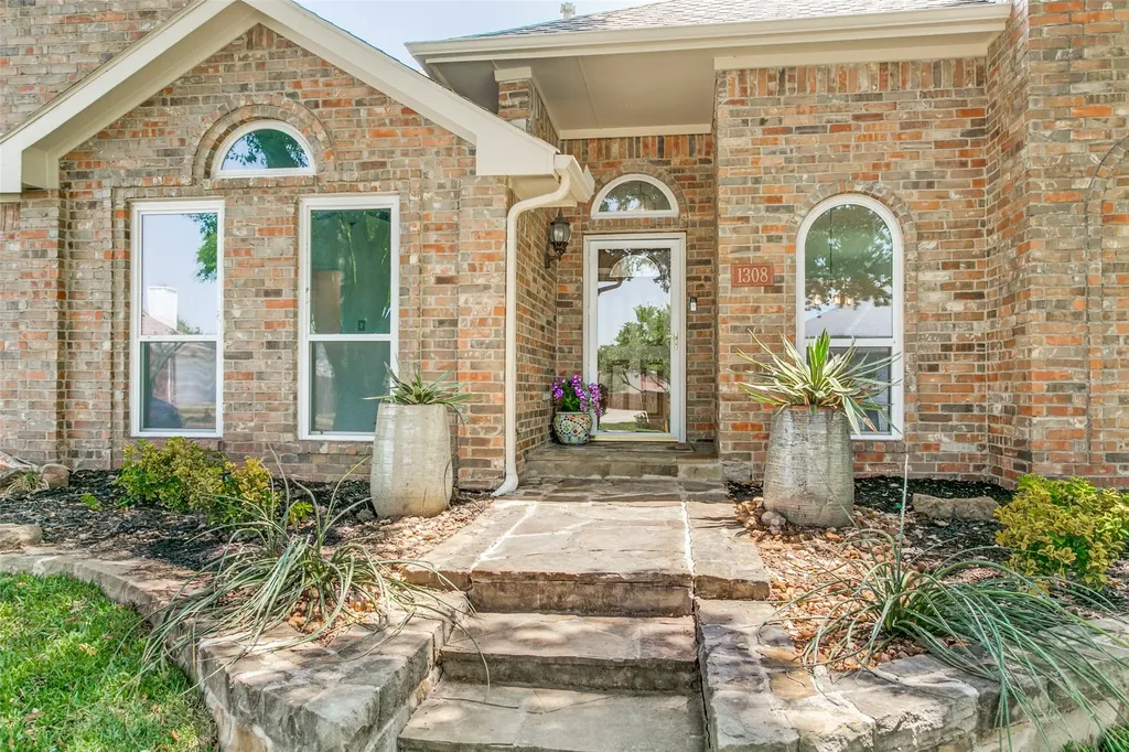 1308 Osceola Trail Carrollton TX 75006