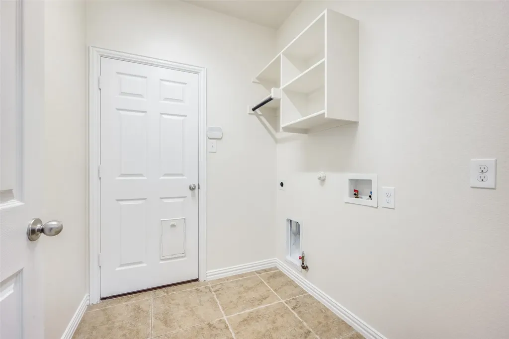 342 Manchester Drive Roanoke TX 76262