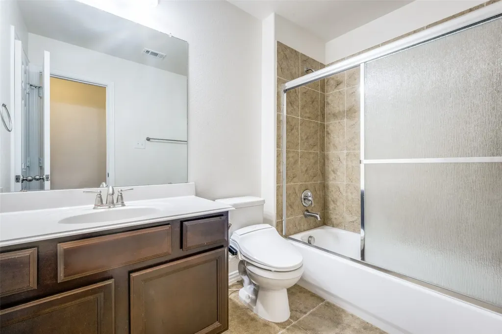 342 Manchester Drive Roanoke TX 76262