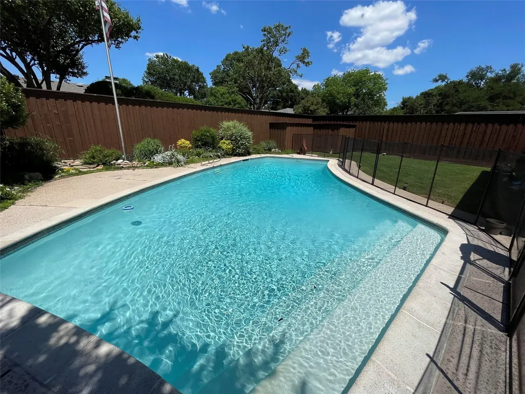 4131 Myerwood Lane Dallas TX 75244
