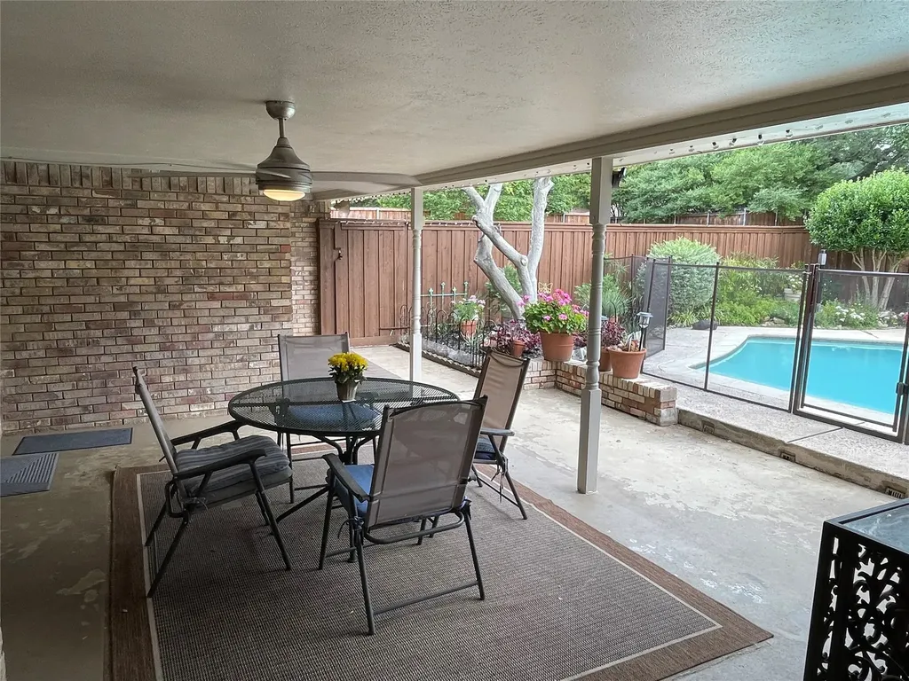 4131 Myerwood Lane Dallas TX 75244