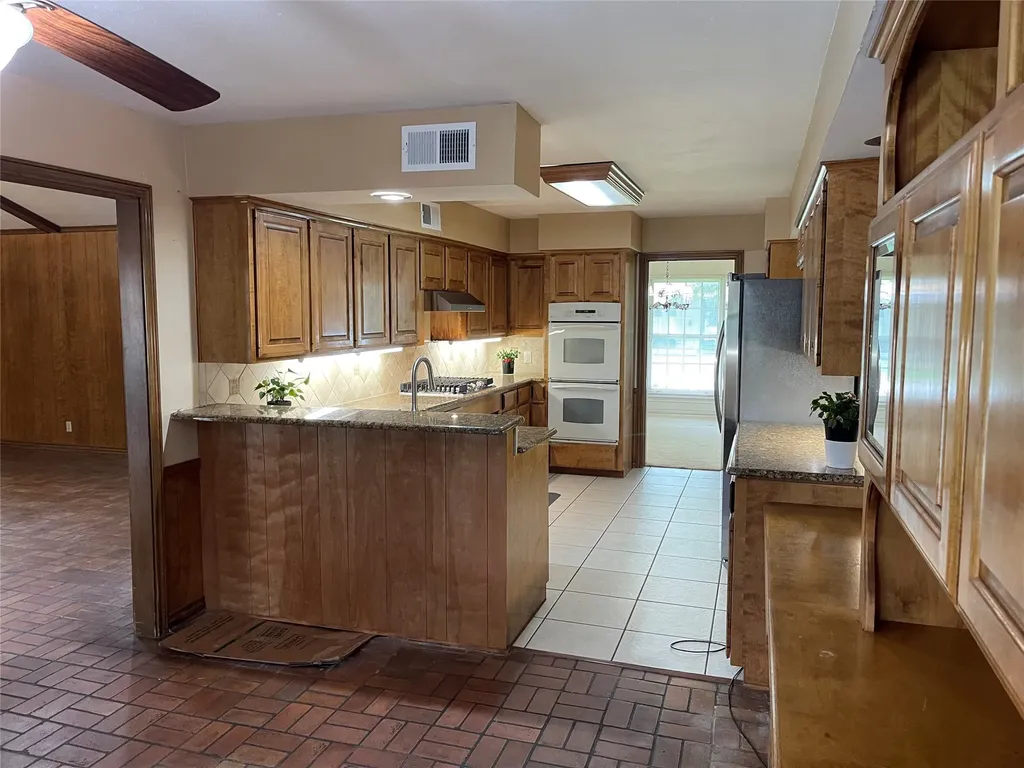 4131 Myerwood Lane Dallas TX 75244