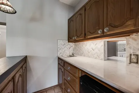 1040 County Road 3505 Quinlan TX 75474