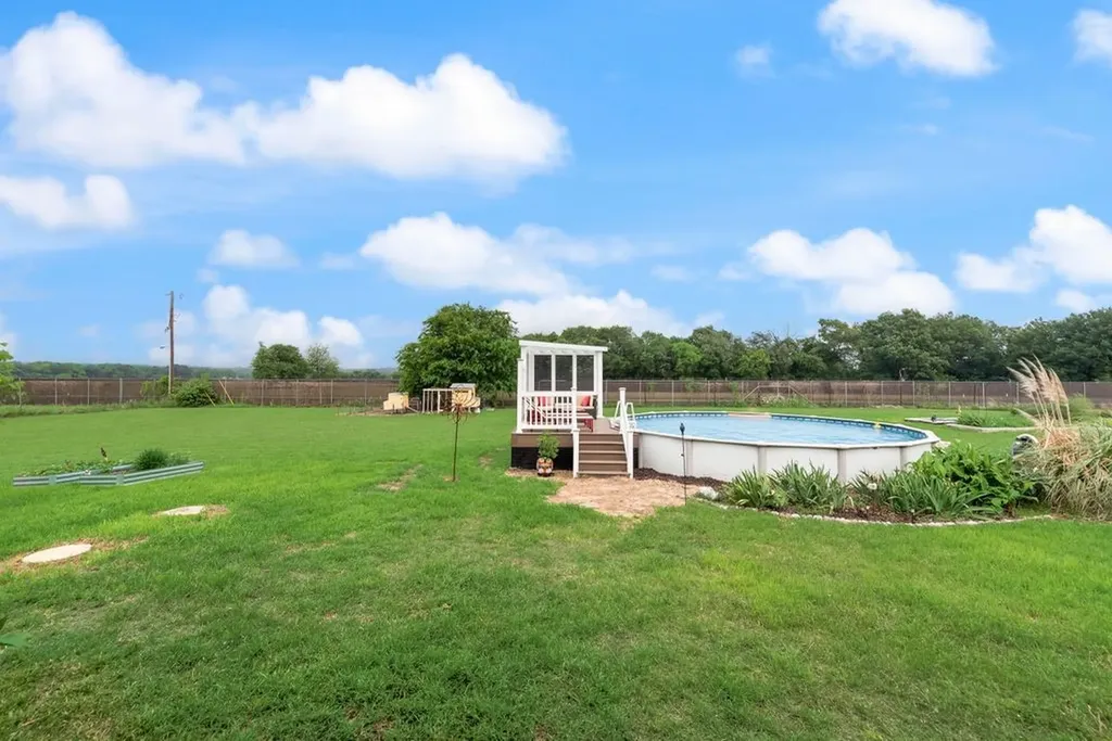 243 Miramar Circle Weatherford TX 76085