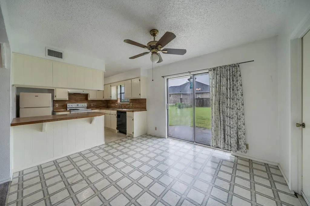 516 Venice Drive Italy TX 76651
